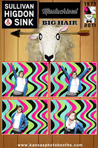 photo booth green with screen